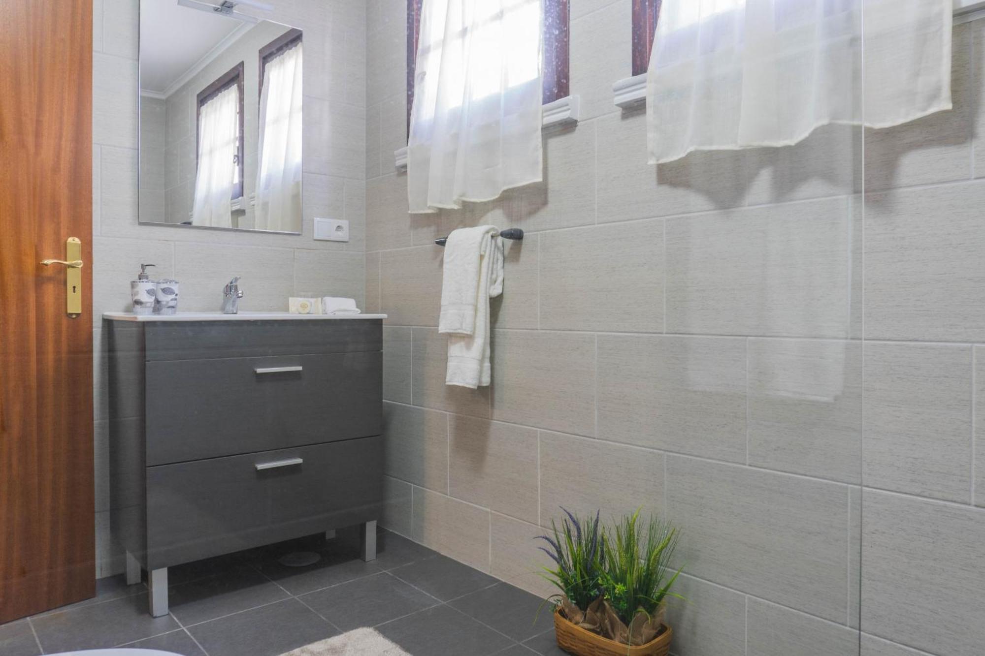 Pinheiro Sun&Beach House Ponta Delgada  Ngoại thất bức ảnh