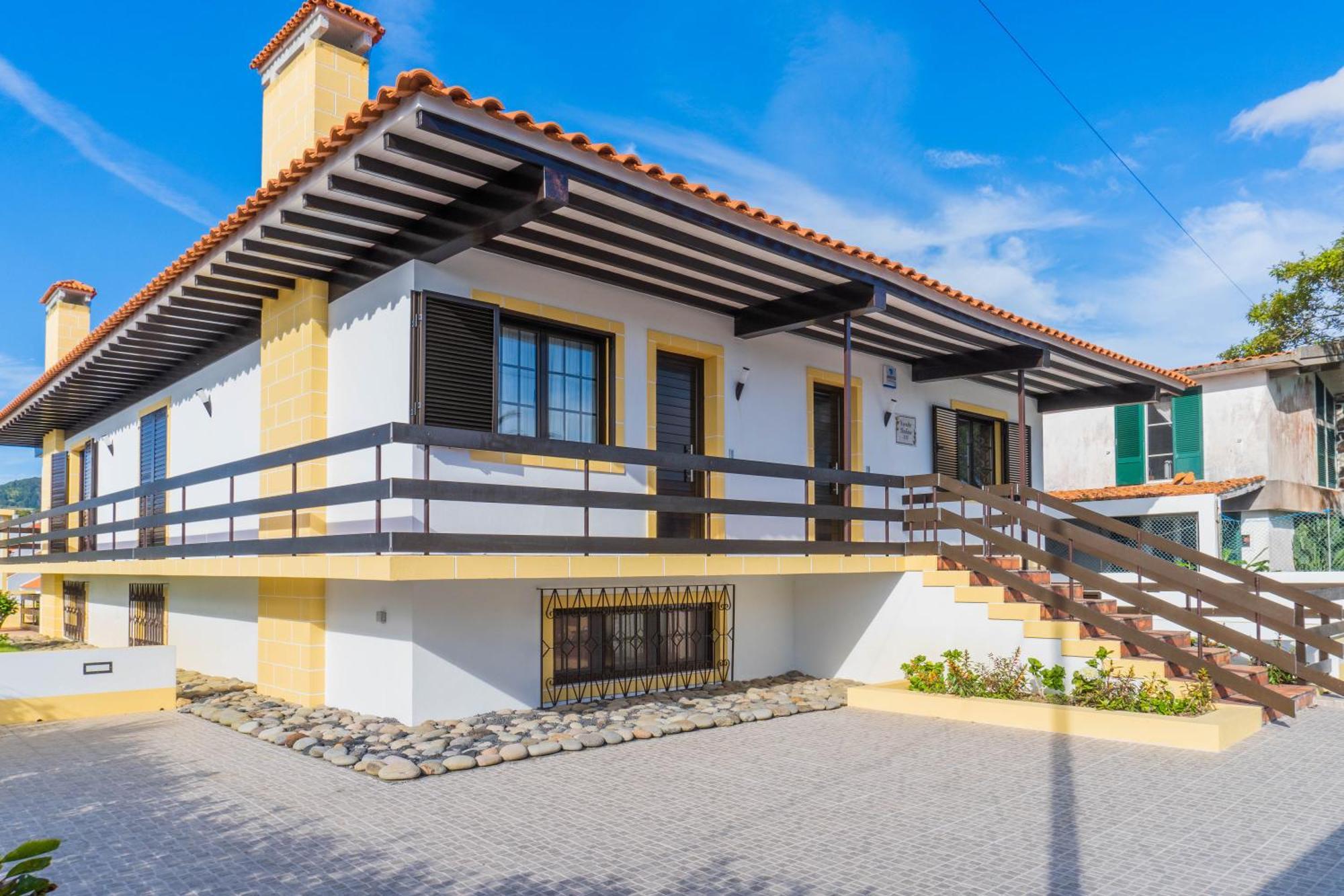 Pinheiro Sun&Beach House Ponta Delgada  Ngoại thất bức ảnh